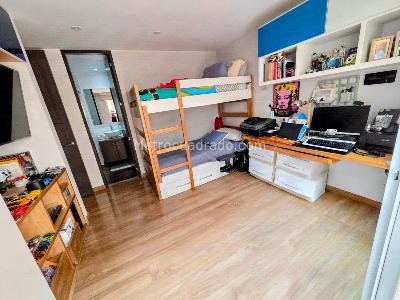 Apartamento de 2 alcobas en venta en Los Lagartos, Bogotá, 131 m² · foto 4 de 20