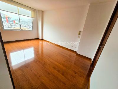 Apartamento de 1 alcoba en venta en Santa Barbara, Bogotá, 60 m² · foto 10 de 16