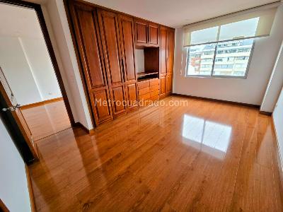 Apartamento de 1 alcoba en venta en Santa Barbara, Bogotá, 60 m² · foto 9 de 16