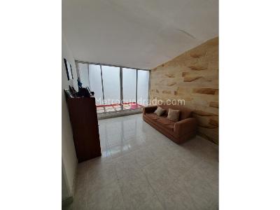 Casa de 5 alcobas en venta en El Bosque, Cali, 250 m² · foto 2 de 20
