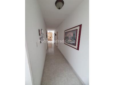 Casa de 5 alcobas en venta en El Bosque, Cali, 250 m² · foto 5 de 20