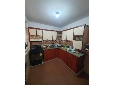 Casa de 5 alcobas en venta en El Bosque, Cali, 250 m² · foto 13 de 20