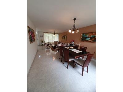 Casa de 5 alcobas en venta en El Bosque, Cali, 250 m² · foto 14 de 20