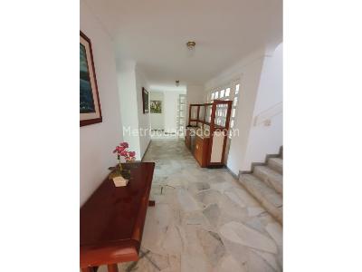 Casa de 5 alcobas en venta en Pance, Cali, 336 m² · foto 3 de 20