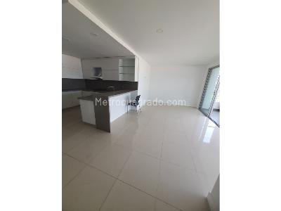 Apartamento de 4 alcobas en venta en Cristales, Cali, 123 m² · foto 2 de 18