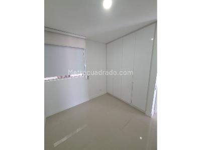 Apartamento de 4 alcobas en venta en Cristales, Cali, 123 m² · foto 12 de 18