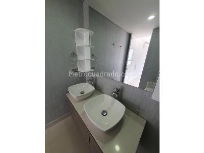Apartamento de 4 alcobas en venta en Cristales, Cali, 123 m² · foto 13 de 18