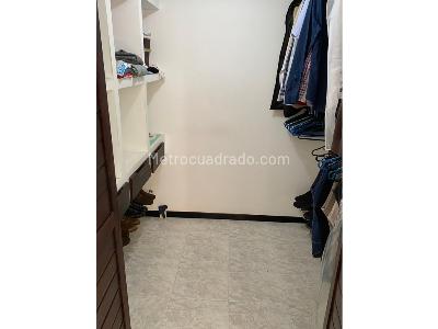 Apartamento de 2 alcobas en venta en Cristales, Cali, 106 m² · foto 4 de 8