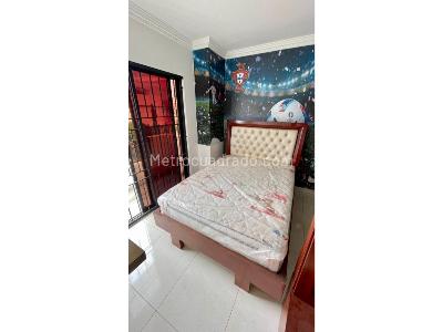 Casa de 5 alcobas en venta en Ciudad 2000, Cali, 141 m² · foto 5 de 12