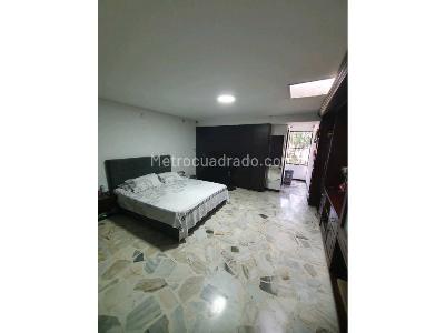 Casa de 4 alcobas en venta en El Ingenio, Cali, 250 m² · foto 3 de 18