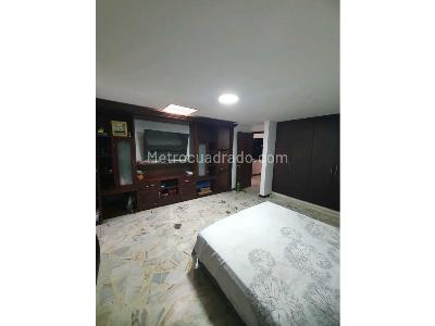 Casa de 4 alcobas en venta en El Ingenio, Cali, 250 m² · foto 4 de 18