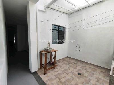 Casa de 5 alcobas en venta en Belalcazar, Cali, 398 m² · foto 4 de 19