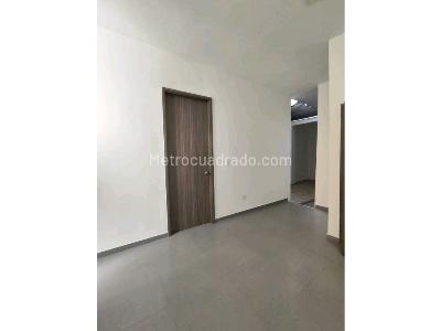 Casa de 5 alcobas en venta en Belalcazar, Cali, 398 m² · foto 5 de 19
