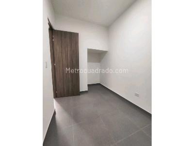Casa de 5 alcobas en venta en Belalcazar, Cali, 398 m² · foto 10 de 19