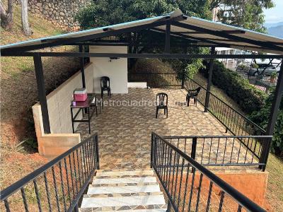Casa de 5 alcobas en venta en La Reforma, Cali, 1400 m² · foto 4 de 20