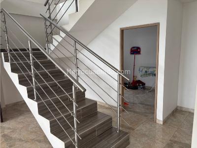 Casa de 5 alcobas en venta en La Reforma, Cali, 1400 m² · foto 8 de 20