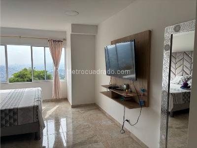 Casa de 5 alcobas en venta en La Reforma, Cali, 1400 m² · foto 17 de 20