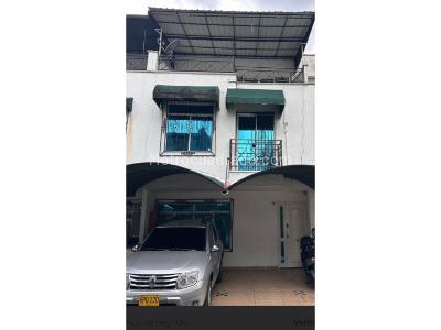 Casa de 5 alcobas en venta en Santa Anita, Cali, 250 m² · foto 11 de 14