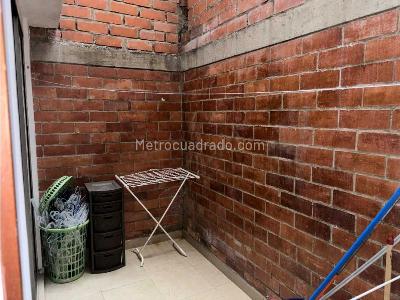 Casa de 5 alcobas en venta en Ciudad 2000, Cali, 275 m² · foto 8 de 19