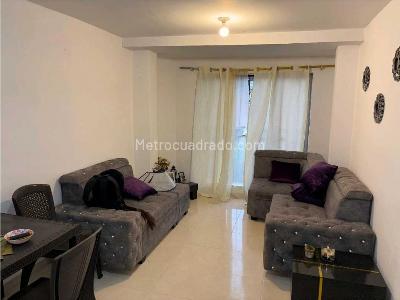 Casa de 5 alcobas en venta en Ciudad 2000, Cali, 275 m² · foto 11 de 19