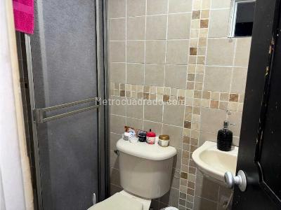 Casa de 5 alcobas en venta en Ciudad 2000, Cali, 275 m² · foto 13 de 19