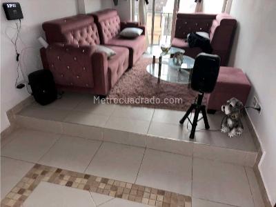 Casa de 5 alcobas en venta en Ciudad 2000, Cali, 275 m² · foto 15 de 19