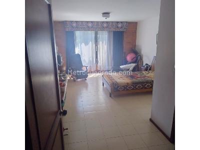 Casa de 5 alcobas en venta en Valle Del Lili, Cali, 169 m² · foto 12 de 20