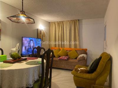 Casa de 3 alcobas en venta en Guadalupe, Cali, 100 m² · foto 2 de 16