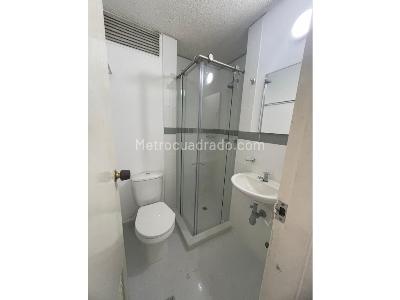 Apartamento de 3 alcobas en venta en Santa Anita, Cali, 66 m² · foto 3 de 12