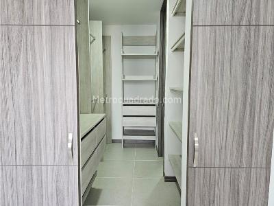 Apartamento de 3 alcobas en venta en Valle Del Lili, Cali, 97 m² · foto 5 de 9