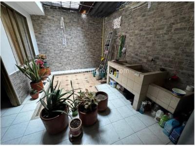 Casa de 3 alcobas en venta en Jose Holguin Garces, Cali, 101 m² · foto 4 de 13