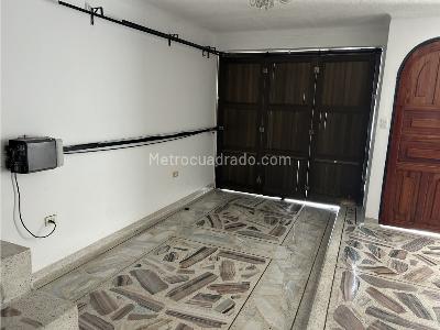 Casa de 5 alcobas en venta en Caney, Cali, 270 m² · foto 10 de 20