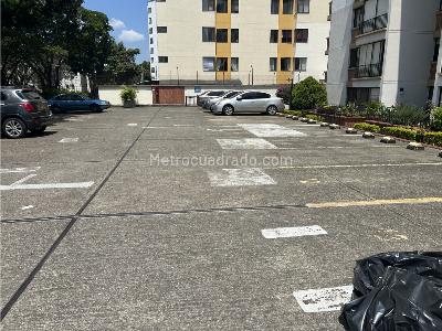 Apartamento de 3 alcobas en venta en Santa Anita, Cali, 72 m² · foto 3 de 17
