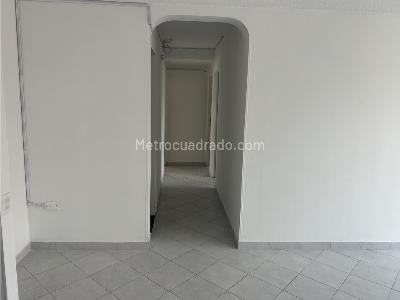 Apartamento de 3 alcobas en venta en Santa Anita, Cali, 72 m² · foto 4 de 17