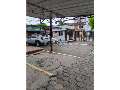Apartamento de 3 alcobas en venta en Santa Anita, Cali, 80 m² · foto 12 de 13
