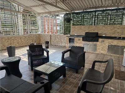 Casa de 4 alcobas en venta en Valle Del Lili, Cali, 320 m² · foto 2 de 20