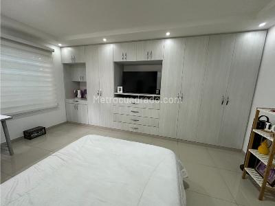 Casa de 4 alcobas en venta en Valle Del Lili, Cali, 320 m² · foto 18 de 20