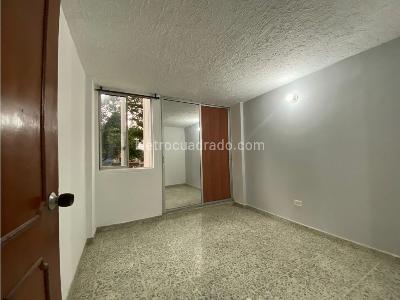 Apartamento de 3 alcobas en venta en El Refugio, Cali, 72 m² · foto 15 de 17