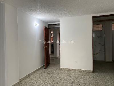 Apartamento de 3 alcobas en venta en El Refugio, Cali, 72 m² · foto 9 de 17