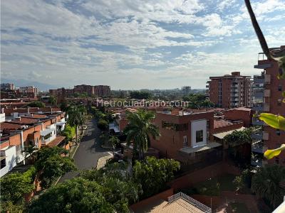 Apartamento de 3 alcobas en venta en Ciudad Jardin, Cali, 150 m² · foto 10 de 20