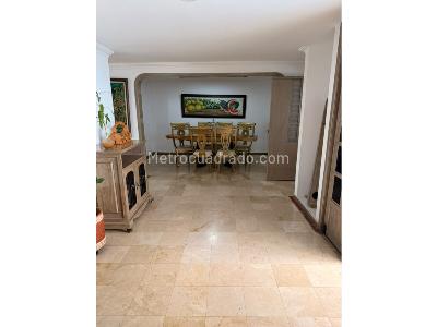 Casa de 5 alcobas en venta en Cristales, Cali, 200 m² · foto 7 de 20