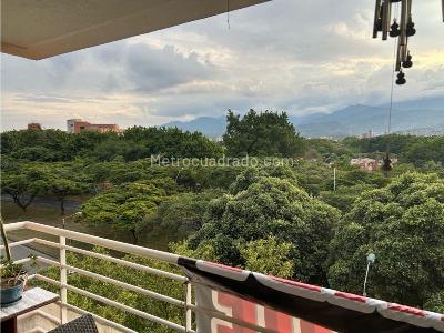 Apartamento de 3 alcobas en venta en Valle Del Lili, Cali, 78 m² · foto 3 de 18