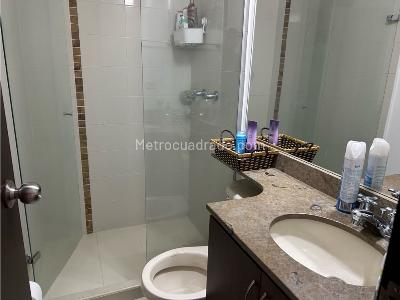 Apartamento de 3 alcobas en venta en Valle Del Lili, Cali, 78 m² · foto 8 de 18