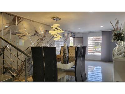 Casa de 3 alcobas en venta en Primero De Mayo, Cali, 140 m² · foto 3 de 19