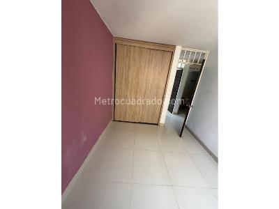 Apartamento de 3 alcobas en venta en Torres De Comfandi, Cali, 56 m² · foto 2 de 20