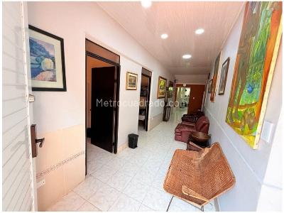 Casa de 5 alcobas en arriendo en Miraflores, Cali, 220 m² · foto 7 de 18