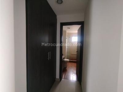 Apartamento de 3 alcobas en venta en Prados Del Norte, Cali, 120 m² · foto 8 de 20