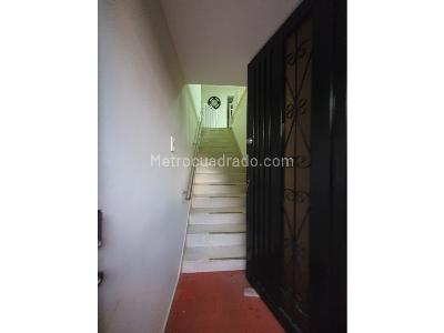 Casa de 5 alcobas en venta en Colseguros, Cali, 324 m² · foto 19 de 20