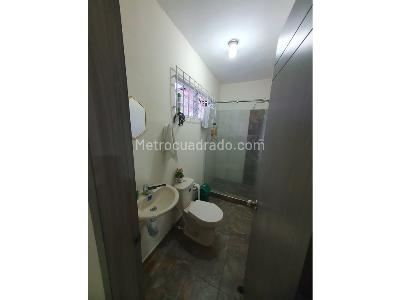 Casa de 5 alcobas en venta en Colseguros, Cali, 324 m² · foto 20 de 20