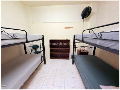 Casa de 5 alcobas en arriendo en Miraflores, Cali, 220 m² · foto 2 de 18